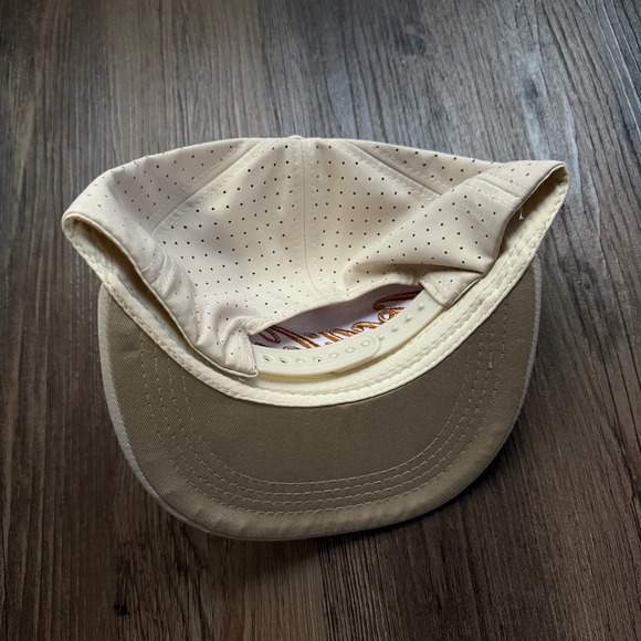 Coca-Cola Embroidered Logo Baseball Cap‎ Cream Flat Bill Snapback Mens - Picture 4 of 6